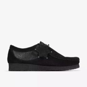 Andersson Bell x Wallabee: bordado en negro