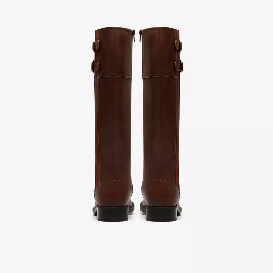Botas altas Adalynn Hope para mujer, de cuero color «British Tan» Botas altas Adalynn Hope para mujer, de cuero color «British Tan»