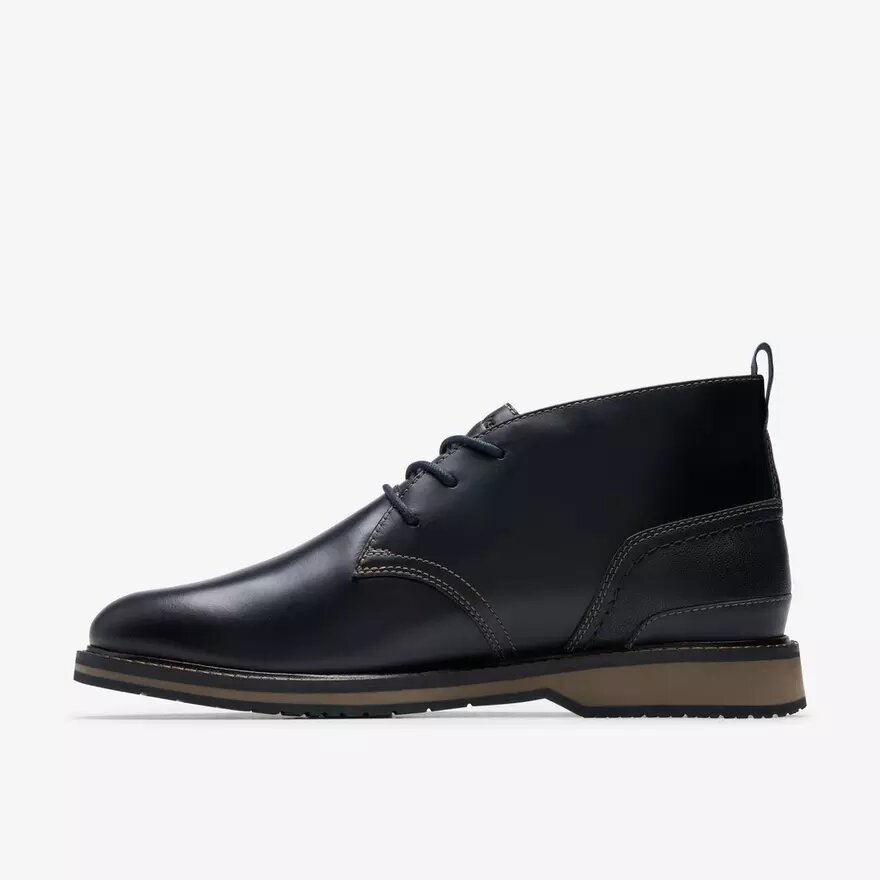 Botas Chukka Monahan para hombre, negras y de piel lisa Botas Chukka Monahan para hombre, negras y de piel lisa