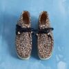 Botas Wallabee para mujer con estampado de leopardo Botas Wallabee para mujer con estampado de leopardo