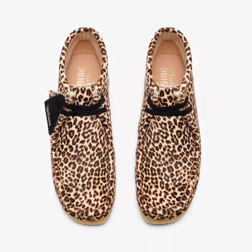 Botas Wallabee para mujer con estampado de leopardo Botas Wallabee para mujer con estampado de leopardo