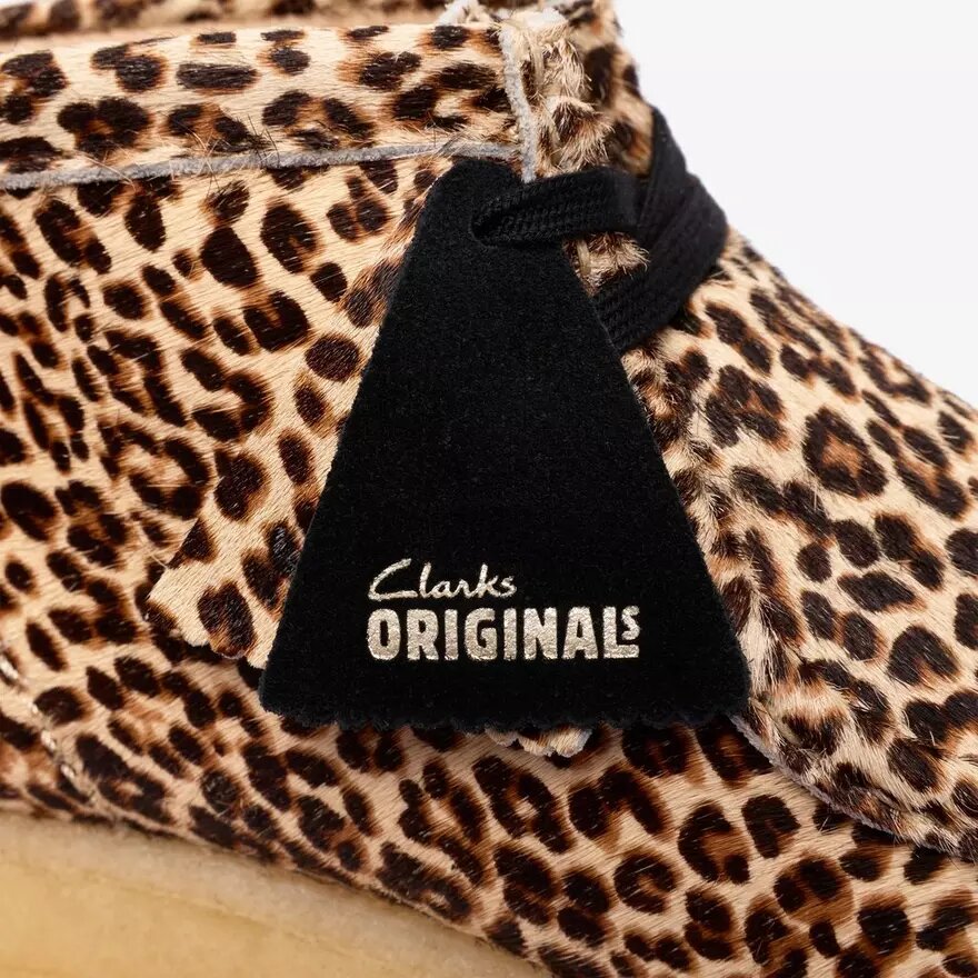 Botas Wallabee para mujer con estampado de leopardo Botas Wallabee para mujer con estampado de leopardo