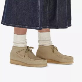 Botas Wallabee™ para mujer de ante color arce