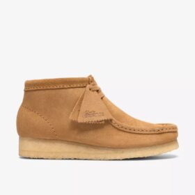 Botas Wallabee para mujer de ante color tostado