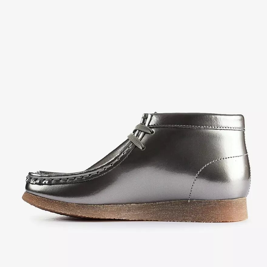 Botas Wallabee para niño: Wallabees de charol plateado para niños mayores Botas Wallabee para niño: Wallabees de charol plateado para niños mayores