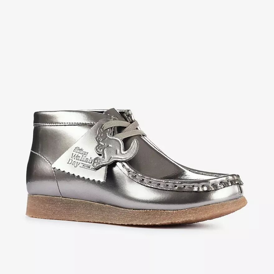 Botas Wallabee para niño: Wallabees de charol plateado para niños mayores Botas Wallabee para niño: Wallabees de charol plateado para niños mayores