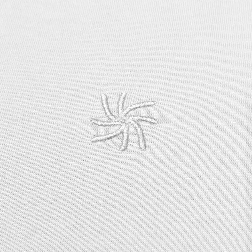 Camiseta Cloudsteppers Core, blanca Camiseta Cloudsteppers Core, blanca
