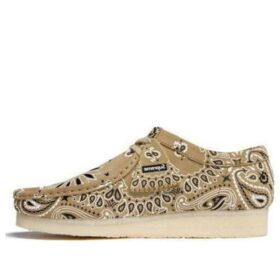 Clarks x Supreme Wallabee Bandana «Khaki» 26142398