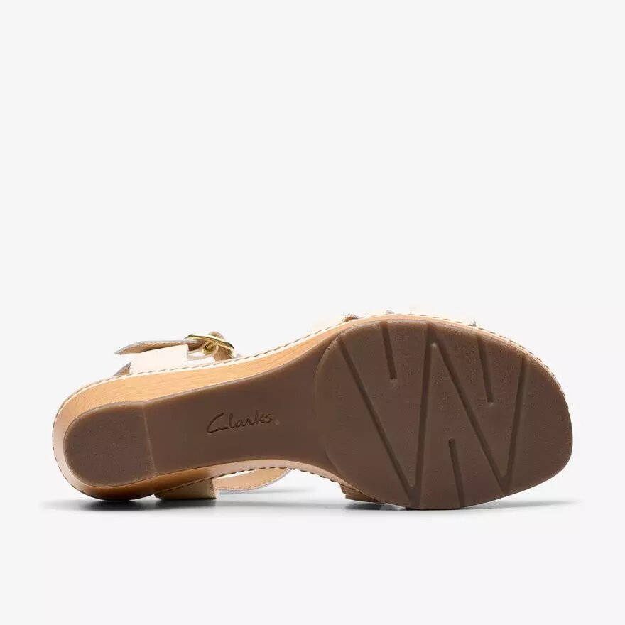 Cuñas de cuero color crema Seannah Madi para mujer Cuñas de cuero color crema Seannah Madi para mujer