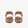 Cuñas de cuero combinadas Kacha Twist para mujer, color topo, de Us Cuñas de cuero combinadas Kacha Twist para mujer, color topo, de Us