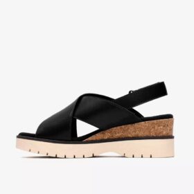 Cuñas de cuero negro Diaz Cross para mujer