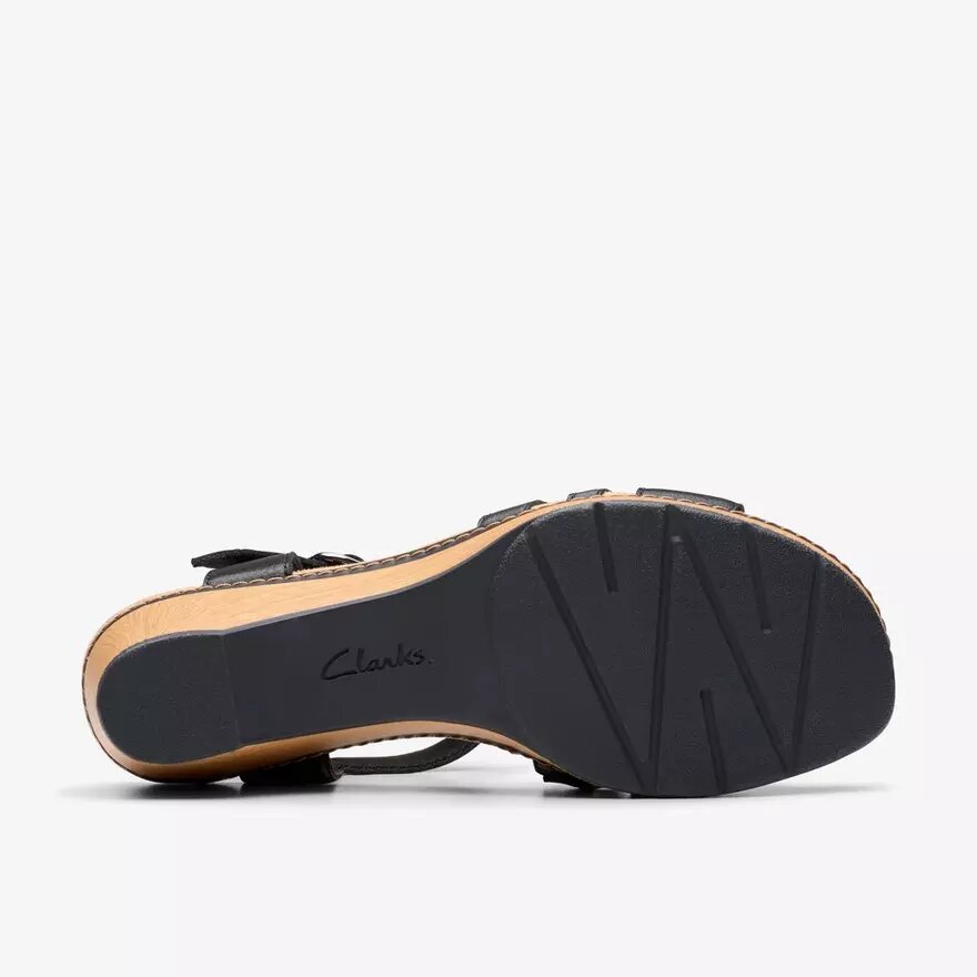Cuñas de cuero negro Seannah Madi para mujer Cuñas de cuero negro Seannah Madi para mujer