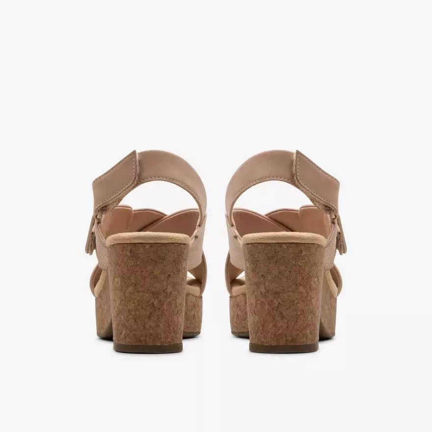 Cuñas Nerisa West de nubuck arena para mujer Cuñas Nerisa West de nubuck arena para mujer
