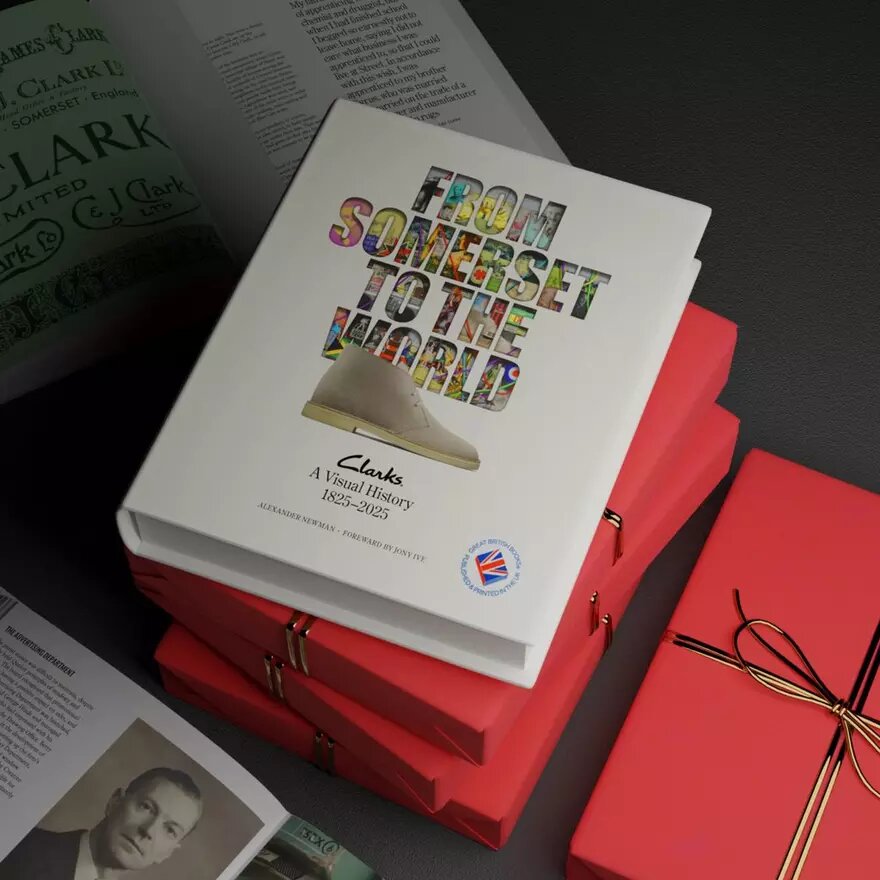 De Somerset al mundo: clarks, un libro de historia visual 1825–2025 De Somerset al mundo: clarks, un libro de historia visual 1825–2025