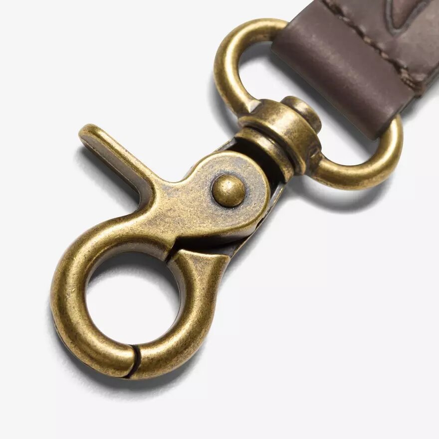 Llavero de cuero engrasado para hombre, marrón, con cartera Llavero de cuero engrasado para hombre, marrón, con cartera