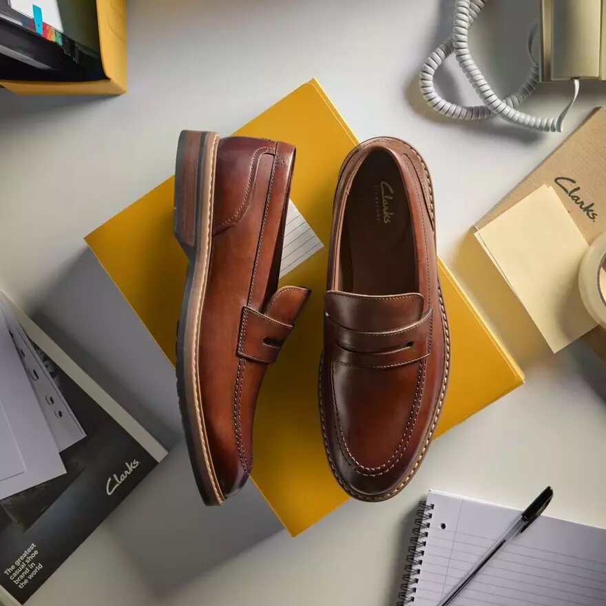 Mocasines de cuero de color tostado medio para hombre Aldwin Step Mocasines de cuero de color tostado medio para hombre Aldwin Step