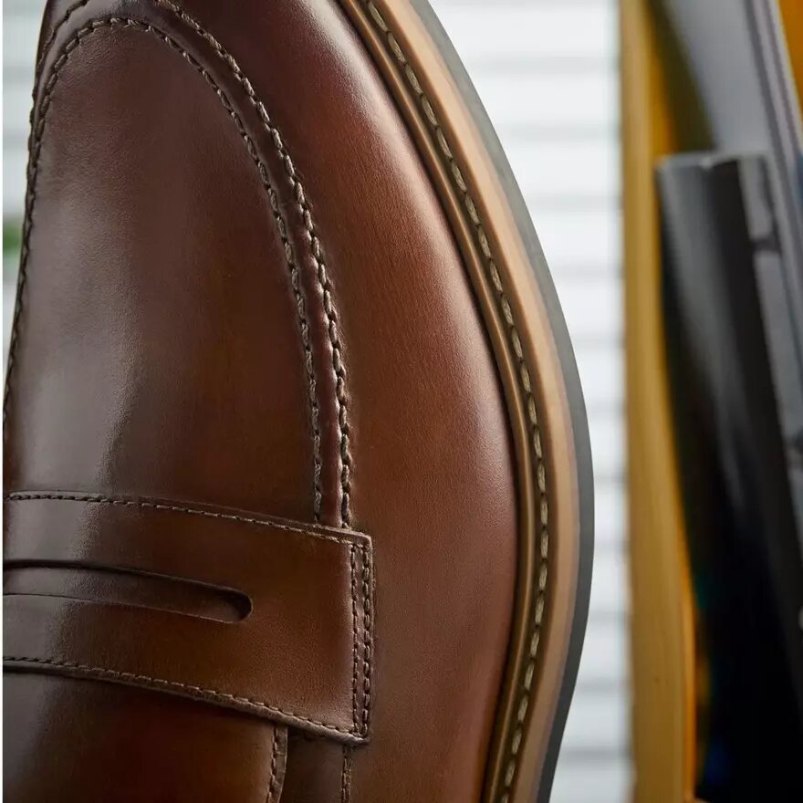 Mocasines de cuero de color tostado medio para hombre Aldwin Step Mocasines de cuero de color tostado medio para hombre Aldwin Step