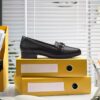 Mocasines de cuero negro Juliet Echo para mujer