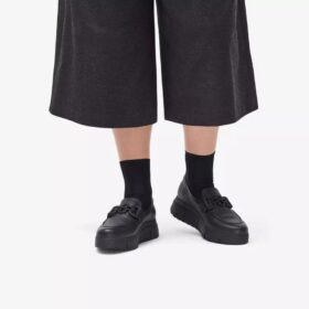 Mocasines de piel negros Loriini Izzy para mujer