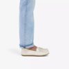 Mocasines Elliotte Sail de cuero color crema para mujer