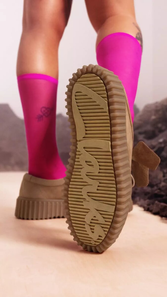 Mocasines Torhill Bee de nubuck color tostado claro para mujer, EE. UU. Mocasines Torhill Bee de nubuck color tostado claro para mujer, EE. UU.