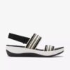 Sandalias Cloudsteppers™ Arla Stroll para mujer, negras y multicolores Sandalias Cloudsteppers™ Arla Stroll para mujer, negras y multicolores