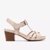 Sandalias de tacón Kymber Glow de cuero color crema para mujer