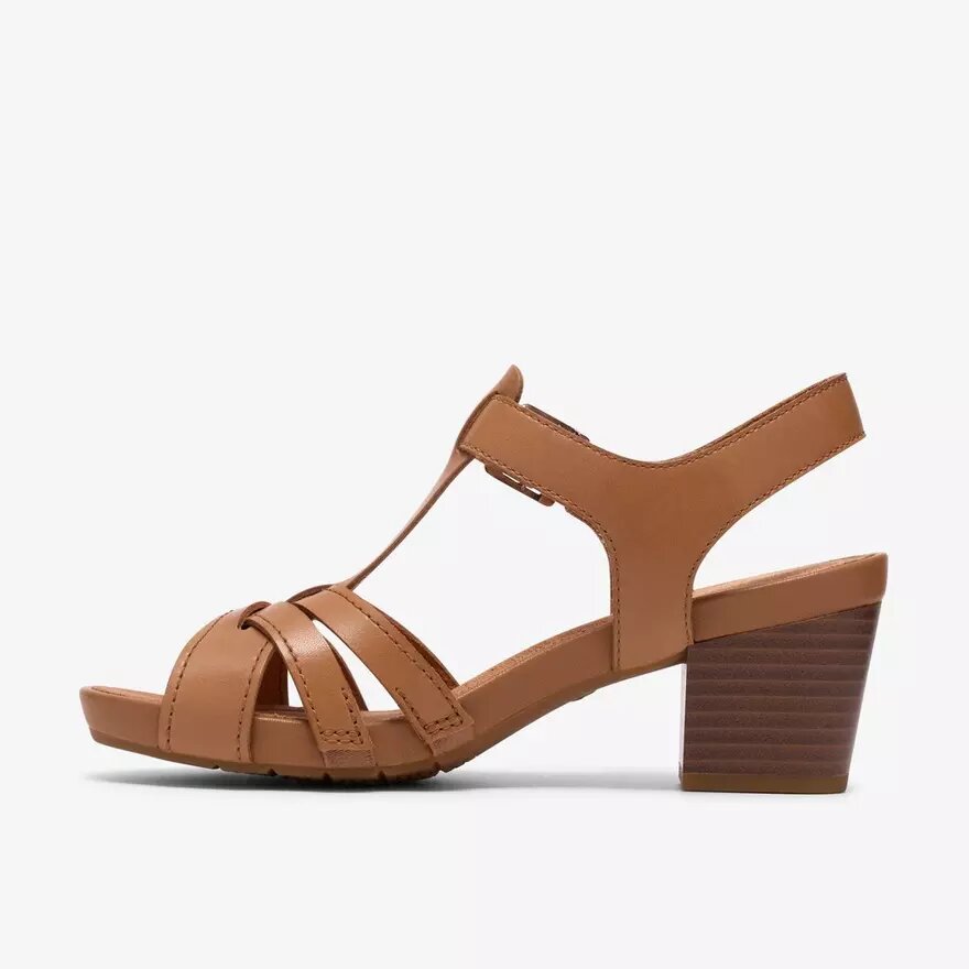 Sandalias de tacón Kymber Glow de cuero color tostado para mujer Sandalias de tacón Kymber Glow de cuero color tostado para mujer