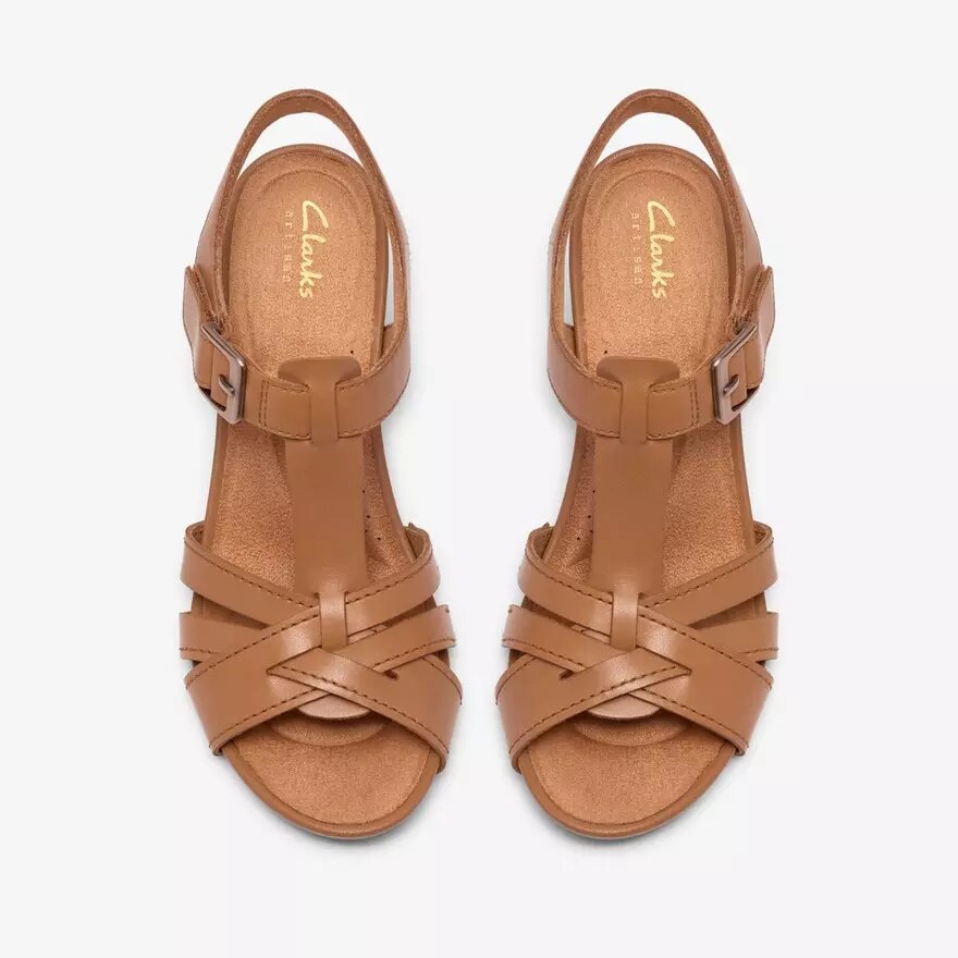 Sandalias de tacón Kymber Glow de cuero color tostado para mujer Sandalias de tacón Kymber Glow de cuero color tostado para mujer