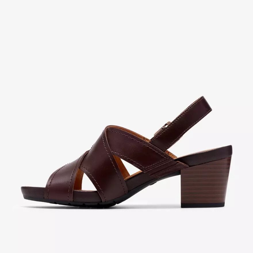 Sandalias de tacón Kymber Shine de cuero marrón oscuro para mujer Sandalias de tacón Kymber Shine de cuero marrón oscuro para mujer