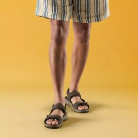 Sandalias Guideview Trek de cuero encerado para hombre