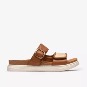 Sandalias planas de mujer Arwell Step de piel color tostado