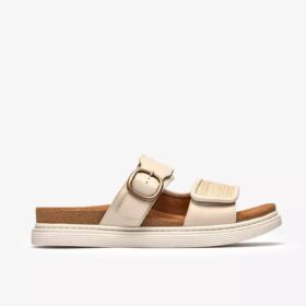 Sandalias planas de piel color crema Arwell Step para mujer