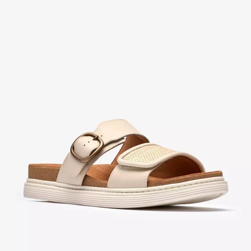 Sandalias planas de piel color crema Arwell Step para mujer Sandalias planas de piel color crema Arwell Step para mujer