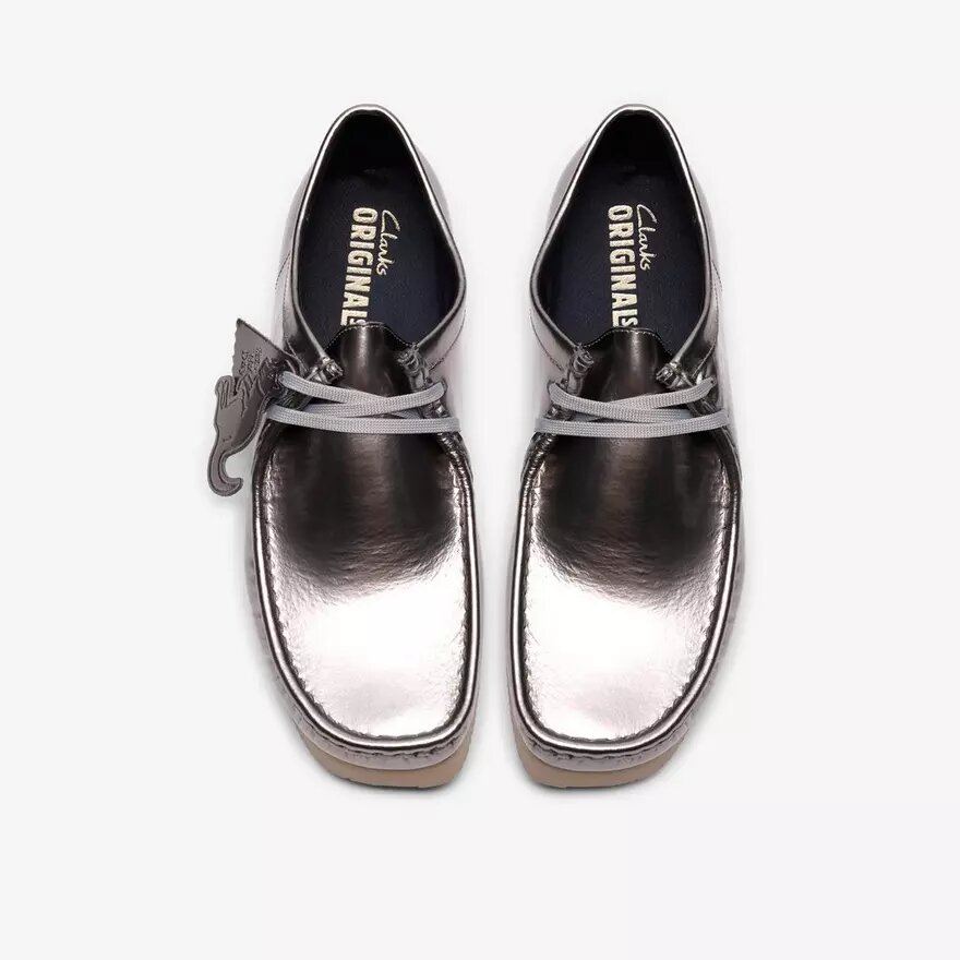 Wallabee 2604 para hombre en charol plateado Wallabee 2604 para hombre en charol plateado