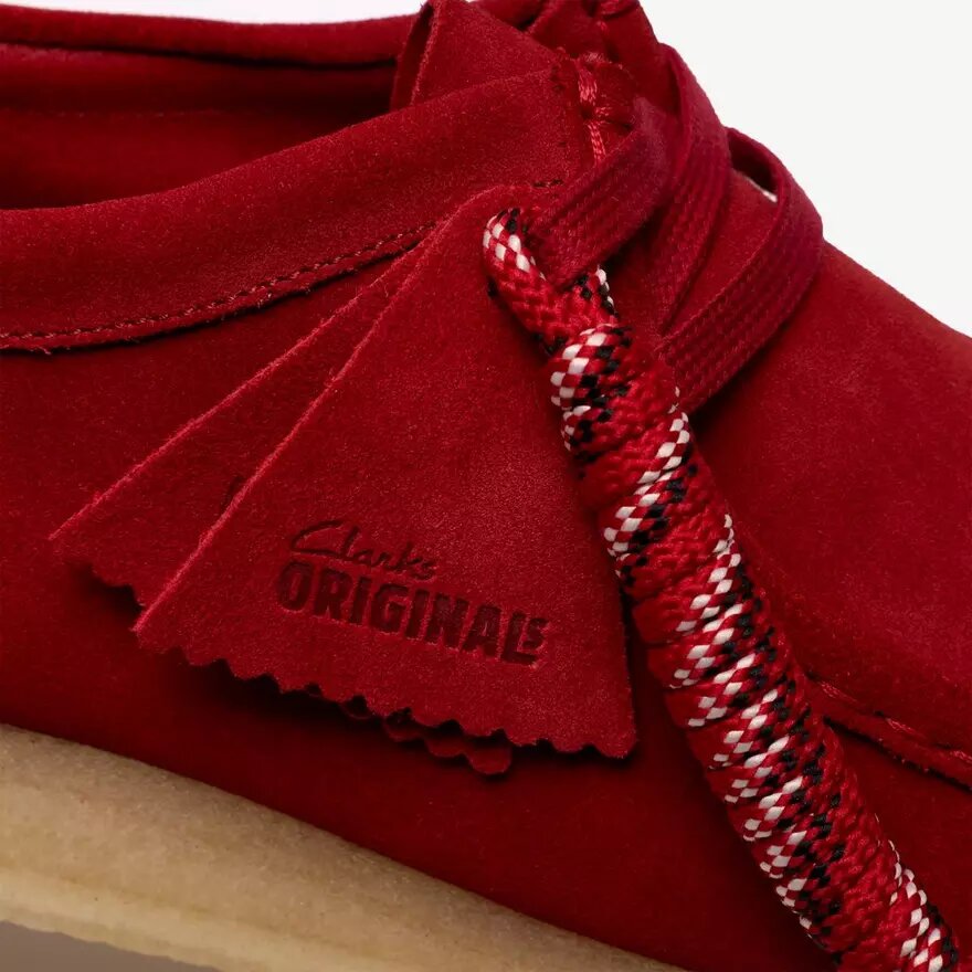 Wallabee de hombre en ante rojo intenso Wallabee de hombre en ante rojo intenso