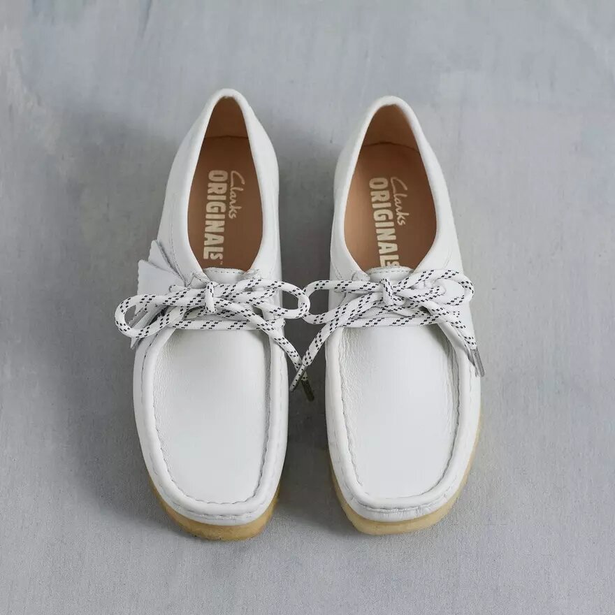 Wallabee para mujer en piel de grano blanco Wallabee para mujer en piel de grano blanco