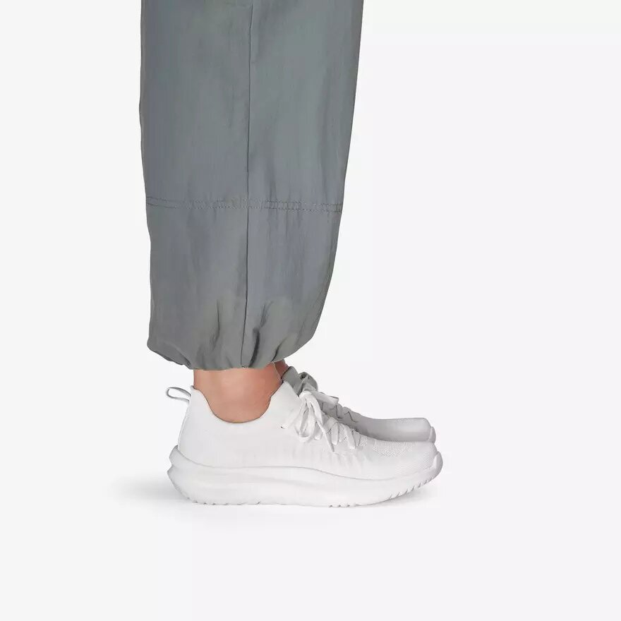 Zapatillas blancas con cordones Solevana para mujer Zapatillas blancas con cordones Solevana para mujer