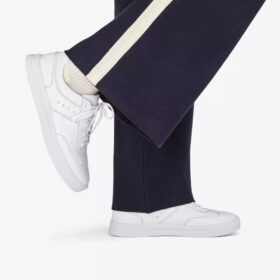 Zapatillas de cuero blancas Makea Court para mujer