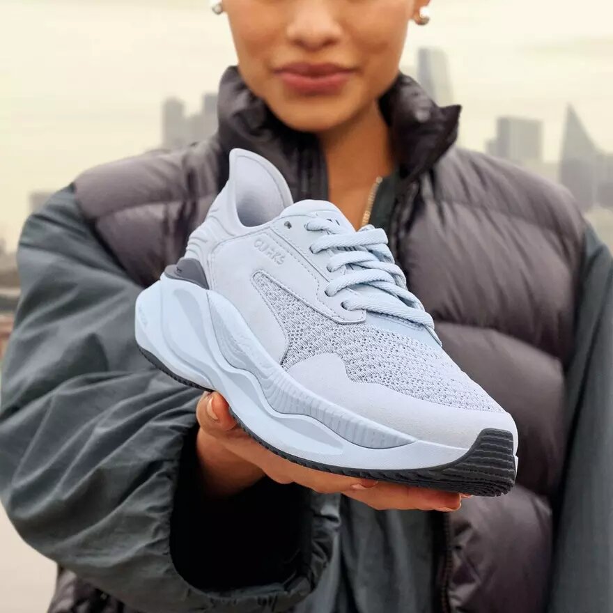 Zapatillas de paseo Pace Walk para mujer en azul claro Zapatillas de paseo Pace Walk para mujer en azul claro