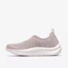 Zapatillas de punto Solevana para mujer en gris pálido Zapatillas de punto Solevana para mujer en gris pálido