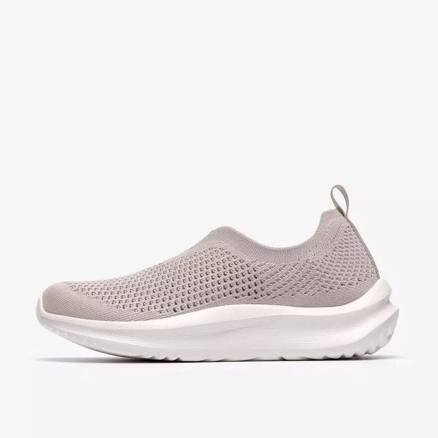 Zapatillas de punto Solevana para mujer en gris pálido Zapatillas de punto Solevana para mujer en gris pálido