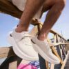 Zapatillas deportivas Solevana para hombre en color blanco roto Zapatillas deportivas Solevana para hombre en color blanco roto