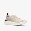 Zapatillas deportivas Solevana para hombre en color blanco roto Zapatillas deportivas Solevana para hombre en color blanco roto