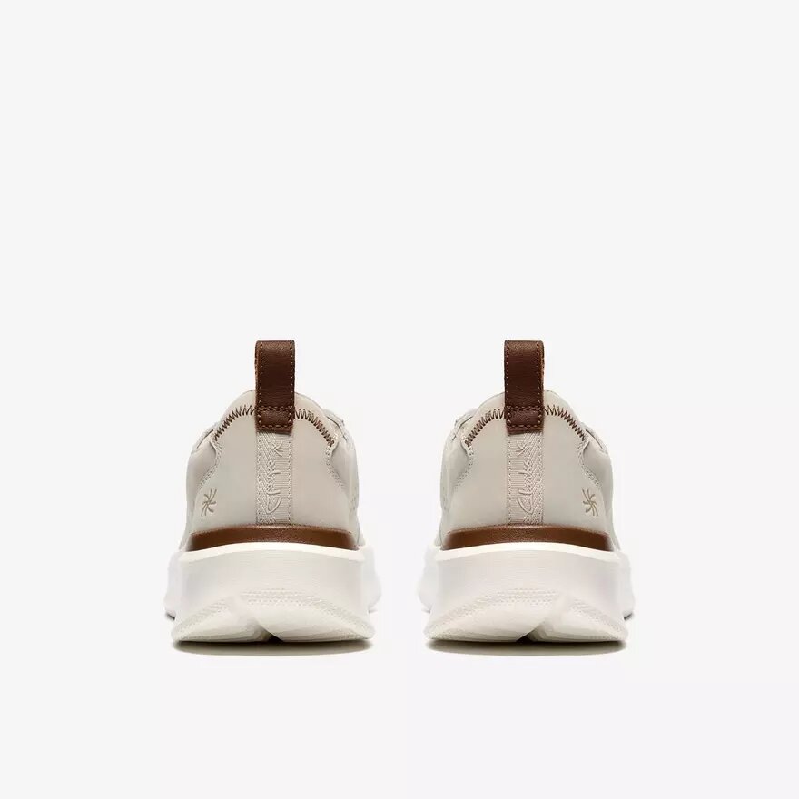 Zapatillas deportivas Solevana para hombre en color blanco roto Zapatillas deportivas Solevana para hombre en color blanco roto
