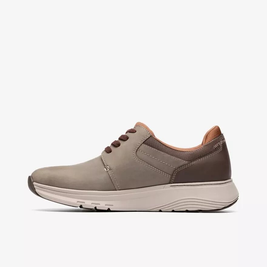 Zapatillas Motion Trek Pt para hombre en color topo Zapatillas Motion Trek Pt para hombre en color topo