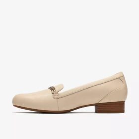 Zapatillas slip-on de piel color crema Juliet Mia para mujer