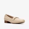 Zapatillas slip-on de piel color crema Juliet Mia para mujer