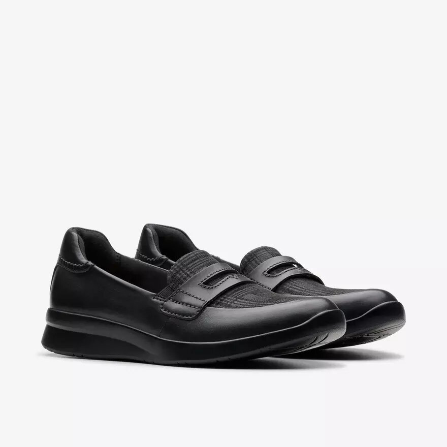 Zapatillas slip-on Ellowyn Penny de cuero negro para mujer Zapatillas slip-on Ellowyn Penny de cuero negro para mujer
