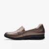 Zapatillas slip-on Ellowyn Penny en bronce metalizado para mujer Zapatillas slip-on Ellowyn Penny en bronce metalizado para mujer